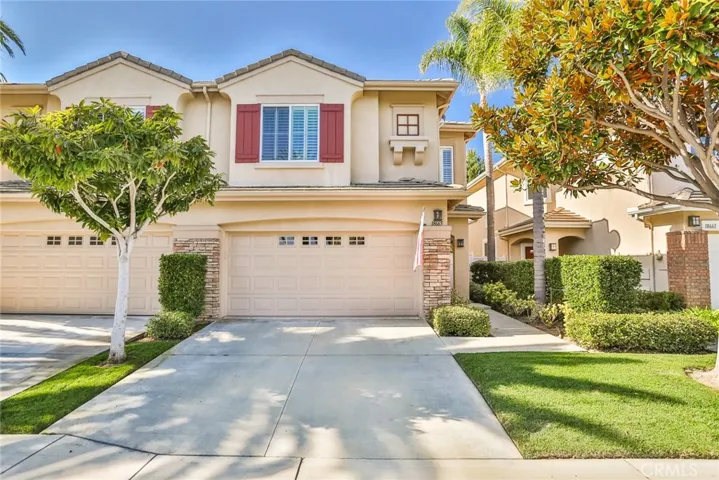 18665 Park Ridge Lane, Huntington Beach, California 92648