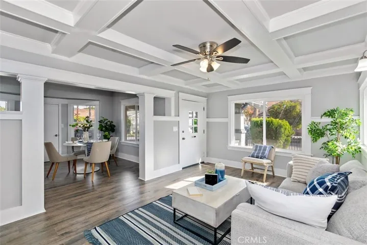 3901 Walton Avenue, Los Angeles, California 90037