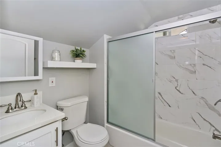 3901 Walton Avenue, Los Angeles, California 90037