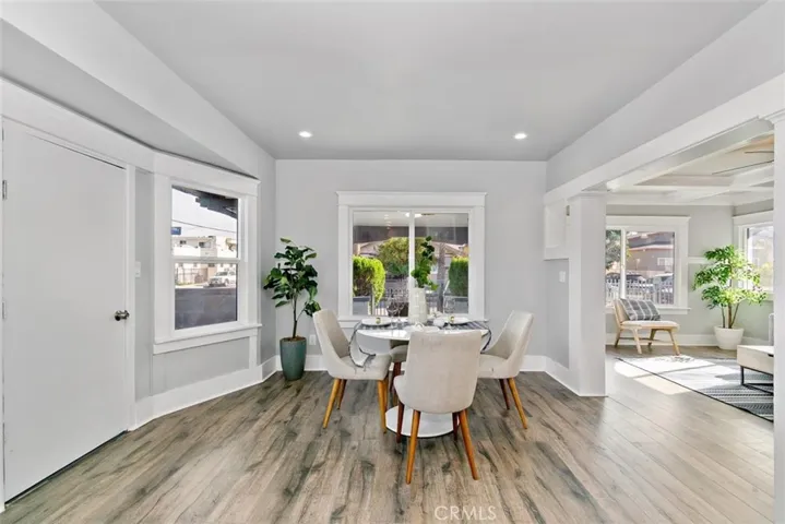 3901 Walton Avenue, Los Angeles, California 90037