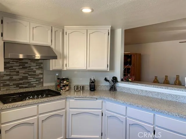 18033 Catalpa Street, Hesperia, California 92345