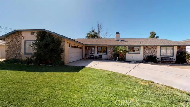 18033 Catalpa Street, Hesperia, California 92345