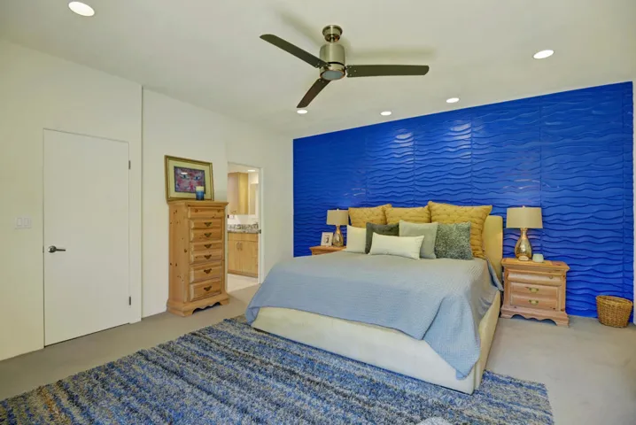 MAASTER BEDROOM REVERSE