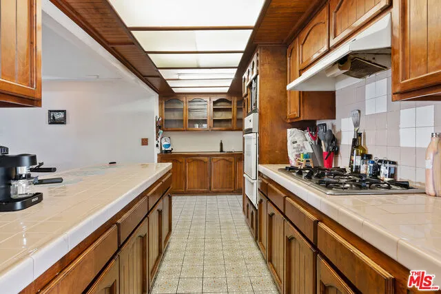 5144 W 141st Street, Hawthorne, California 90250