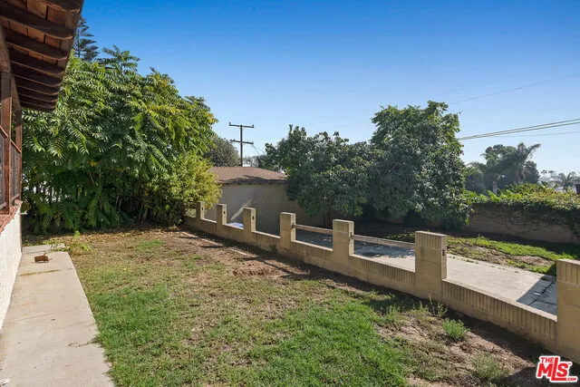 5144 W 141st Street, Hawthorne, California 90250