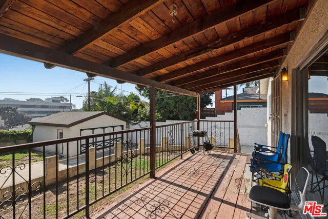 5144 W 141st Street, Hawthorne, California 90250