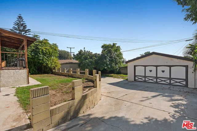 5144 W 141st Street, Hawthorne, California 90250