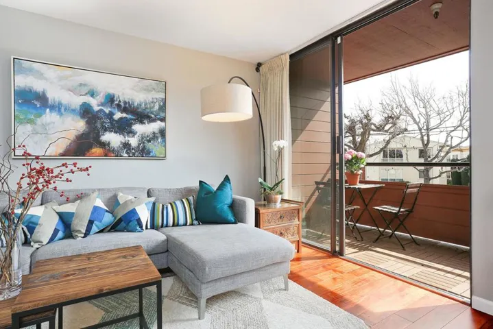 1210 Bellevue Avenue 202, Burlingame, California 94010