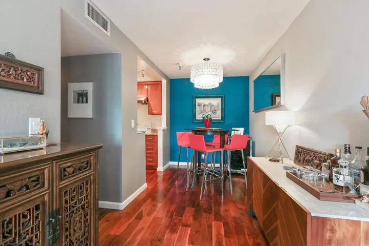 1210 Bellevue Avenue 202, Burlingame, California 94010