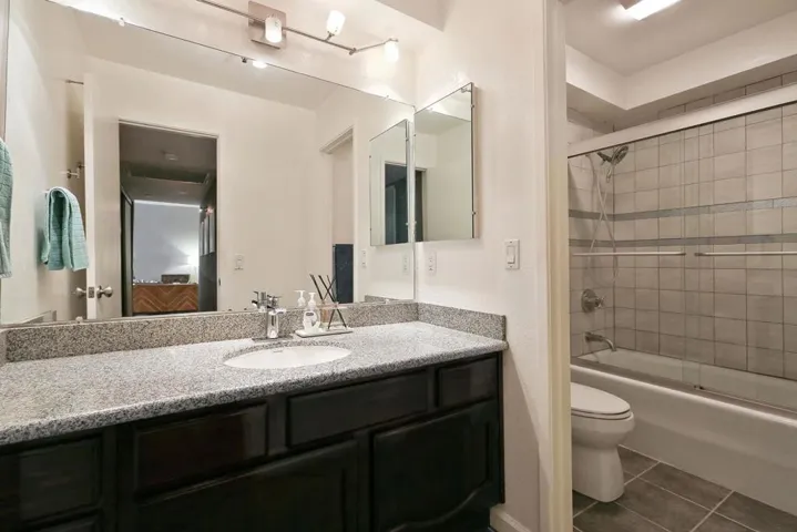 1210 Bellevue Avenue 202, Burlingame, California 94010