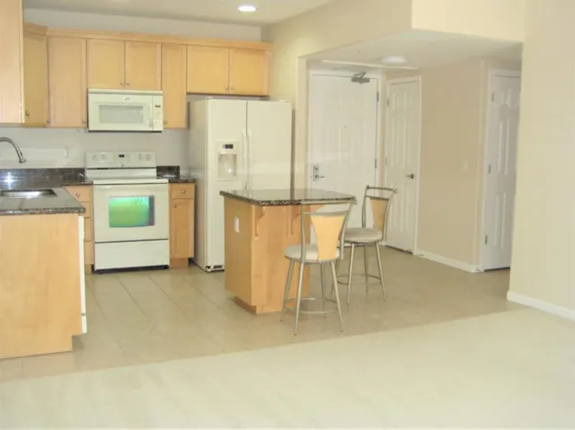 88 N Jackson Avenue 414, San Jose, California 95116