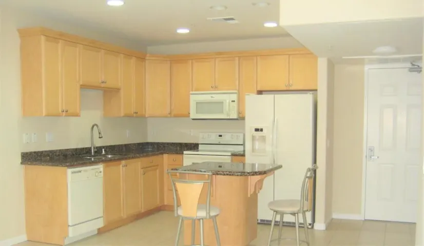 88 N Jackson Avenue 414, San Jose, California 95116