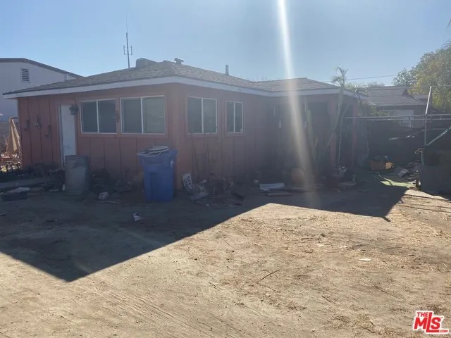 5558 N Lark Ellen Avenue, Azusa, California 91702