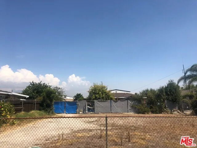 5558 N Lark Ellen Avenue, Azusa, California 91702