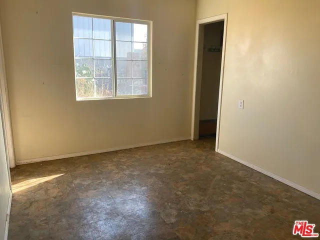 5558 N Lark Ellen Avenue, Azusa, California 91702