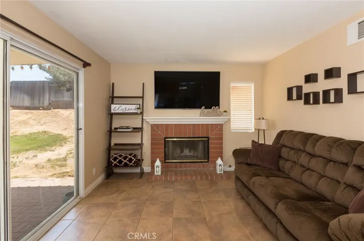 4002 Stonehedge Drive, Riverside, California 92509