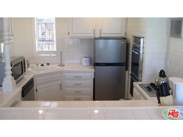 Unit C Kitchen