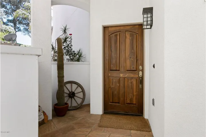930 Corte Augusta-002-6-Front Entry Deta