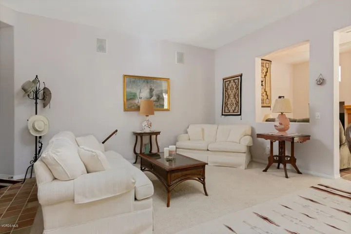 930 Corte Augusta-004-8-Living Room-MLS_