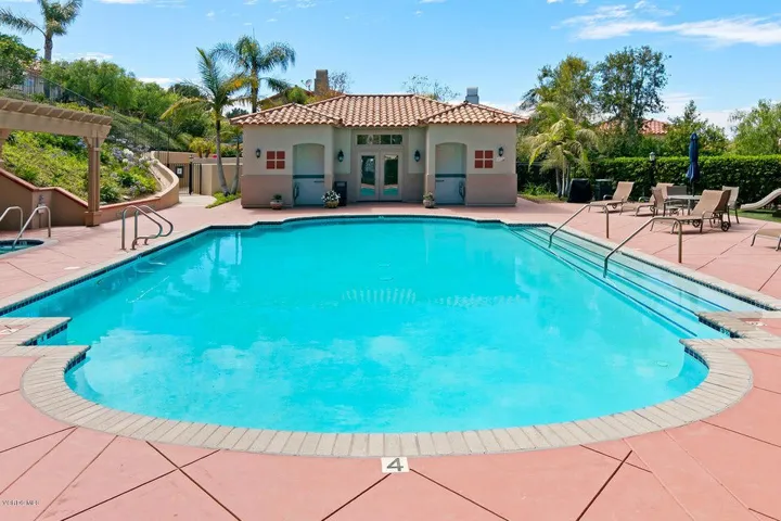 930 Corte Augusta-027-20-Community Pool-