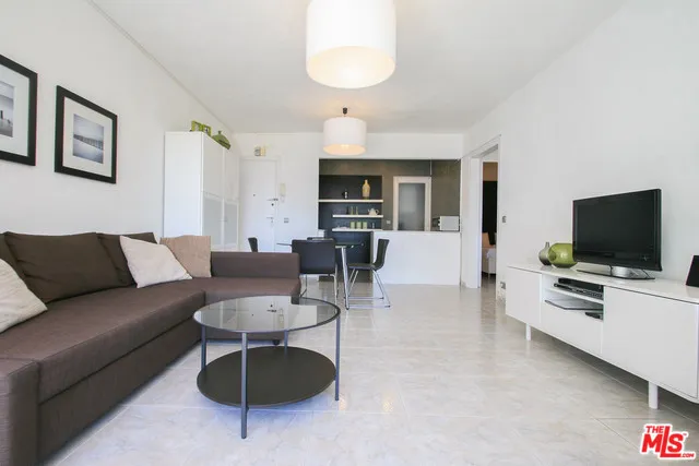 1120 W 6th Street 1712, Los Angeles, California 90017