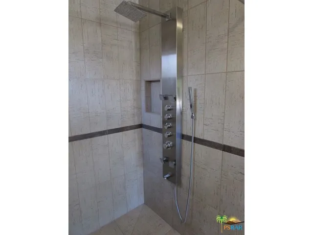 Master bath shower