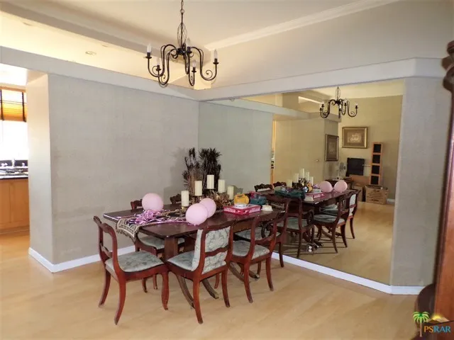 Semi Formal Dining Room Area
