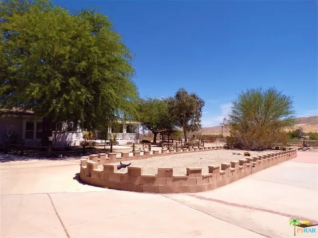 Custom Frontage Makes The Best Curb Appe