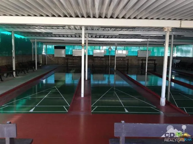 shuffleboard