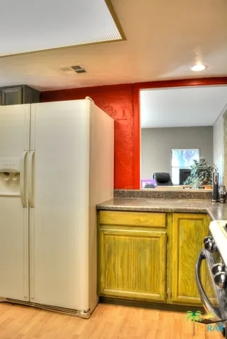 Excellent Cook's Kitchen!