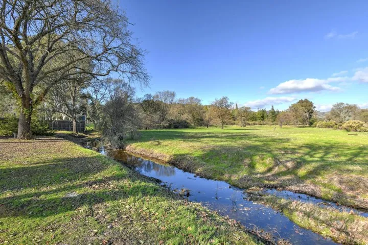9230 Burchell Road, Gilroy, California 95020