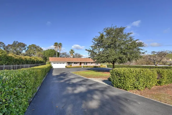 9230 Burchell Road, Gilroy, California 95020