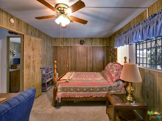 guest room/office