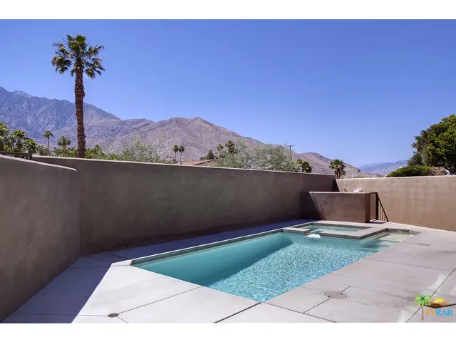 Unobstructed Mountain Views!