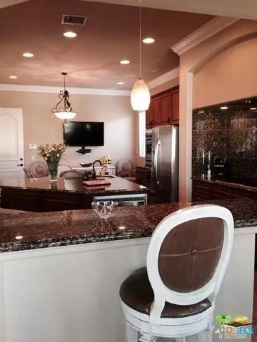 Breakfast Bar