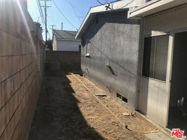 22006 Anza Avenue, Torrance, California 90503