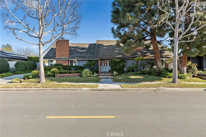 1124 Highland Drive, Newport Beach, California 92660