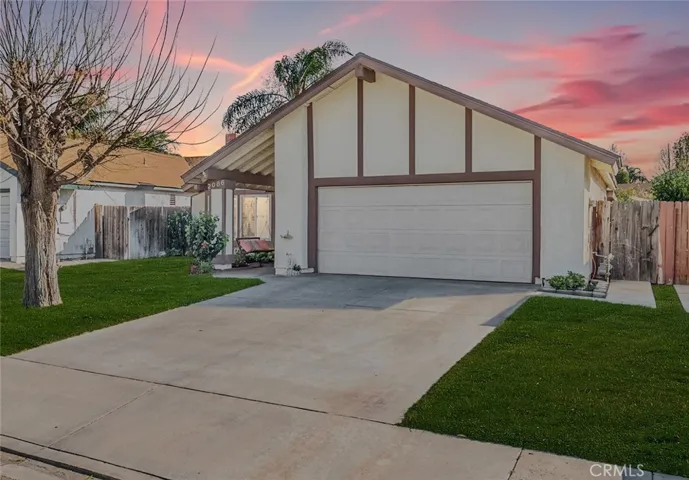 2086 Valleywood Street, Colton, California 92324