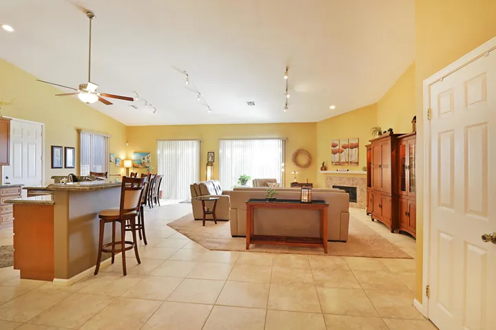 livingroom_1 (4)