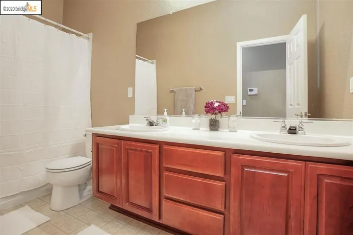 299 Pebble Beach, Brentwood, California 94513-9999