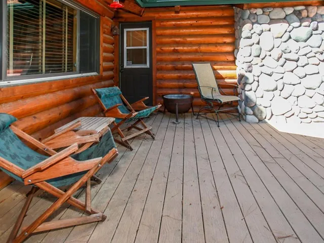 032_Back Deck