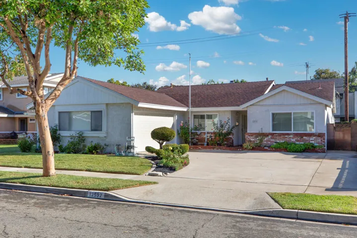 Garden_Grove_Real_Estate_003