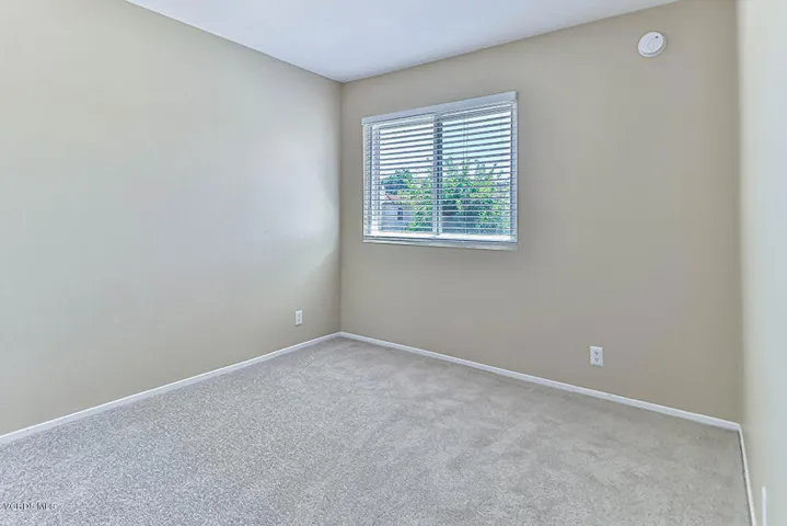 hBedroom2-1