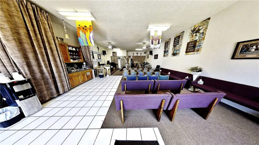 3854 W Slauson Avenue, Los Angeles, California 90043