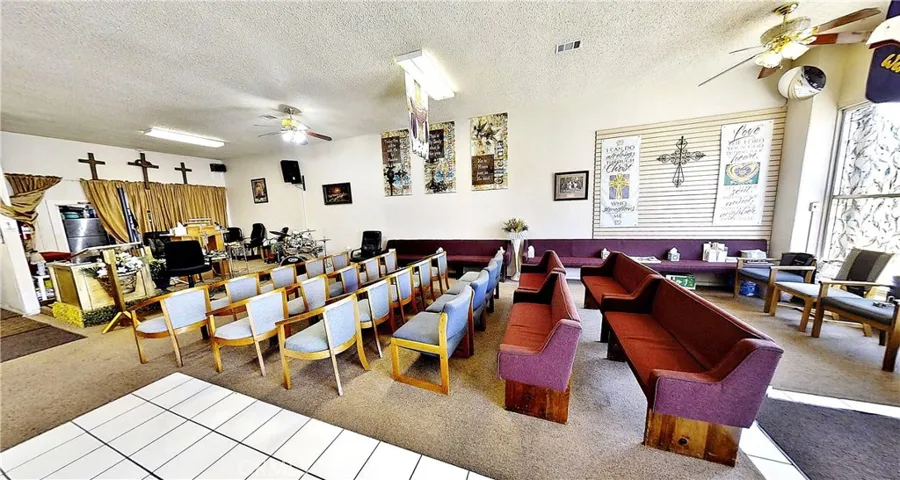 3854 W Slauson Avenue, Los Angeles, California 90043