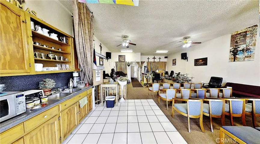 3854 W Slauson Avenue, Los Angeles, California 90043