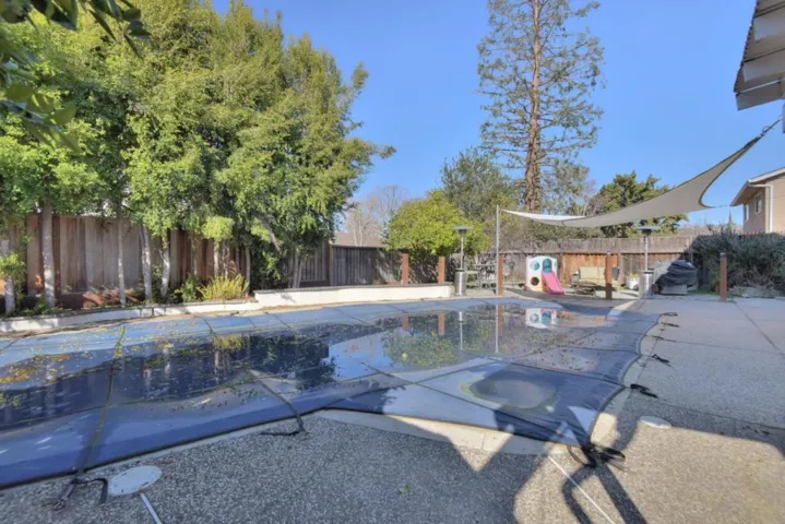 6735 Mount Pakron Drive, San Jose, California 95120