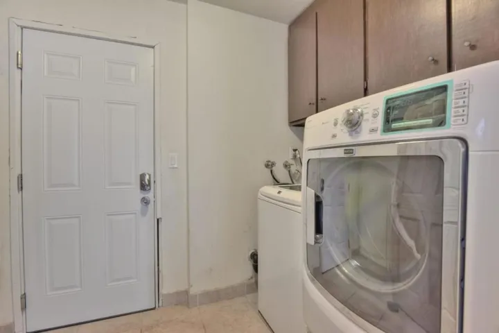 6735 Mount Pakron Drive, San Jose, California 95120