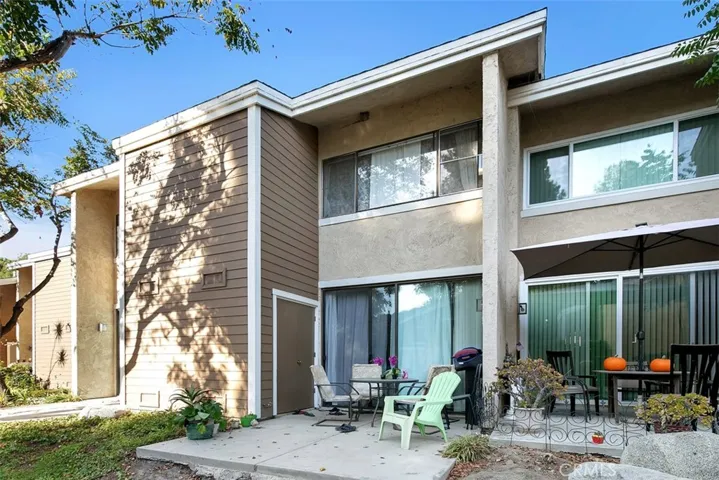 225 Pineview, Irvine, California 92620