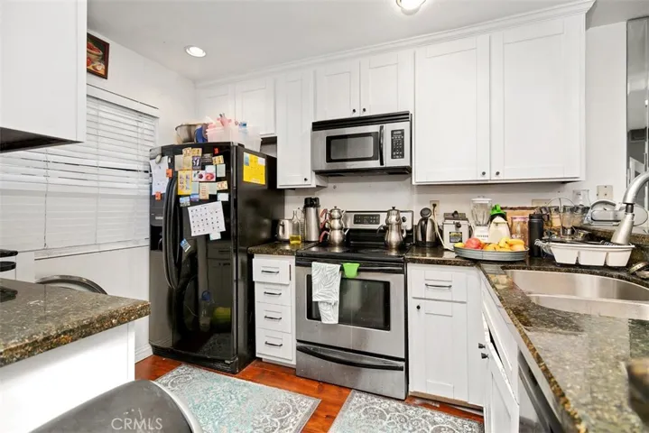 225 Pineview, Irvine, California 92620